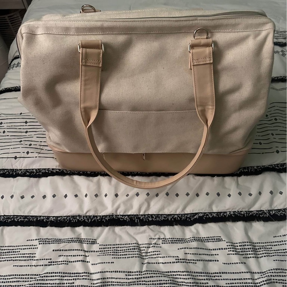 BEIS weekender with Leather Straps - Picture 1 of 3